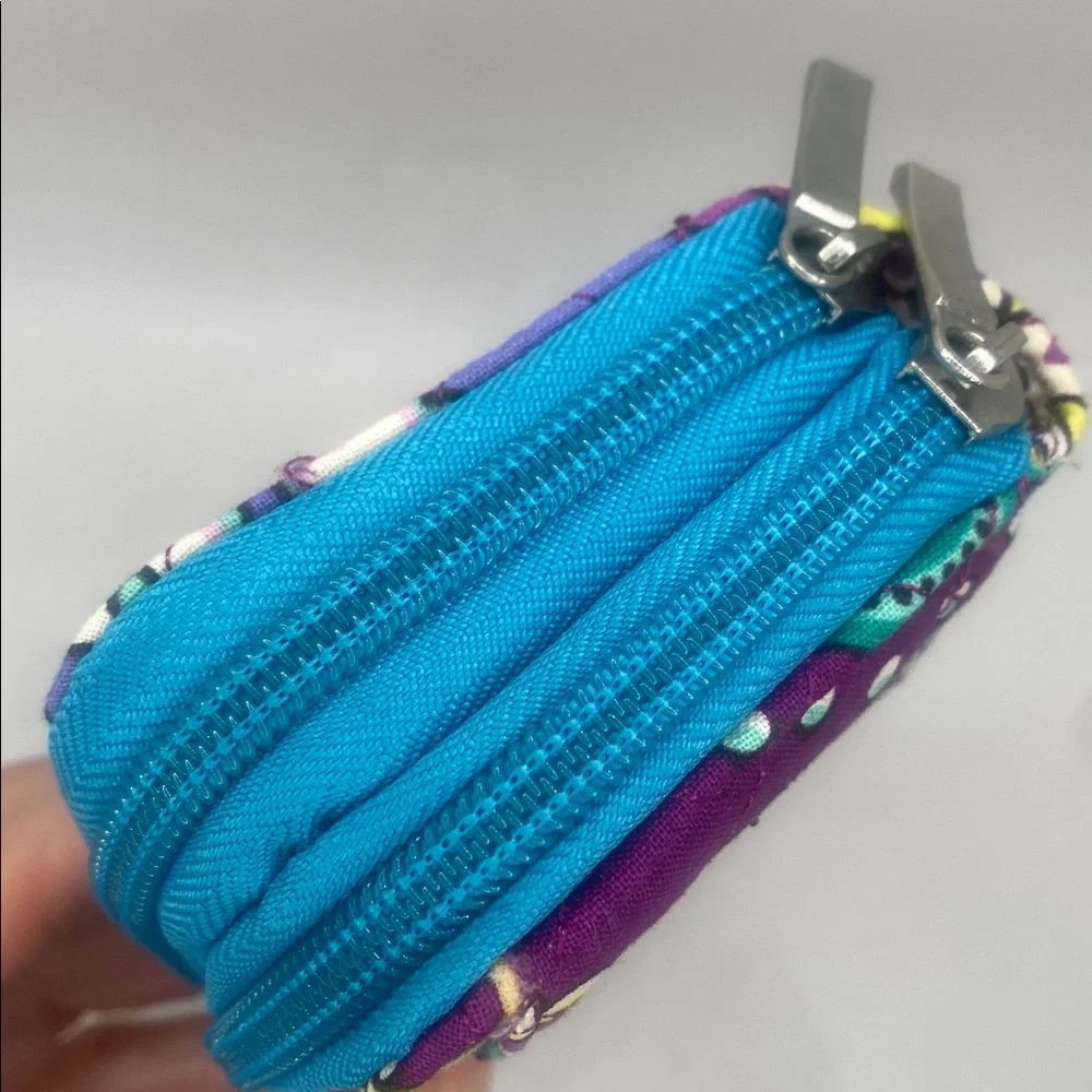 Vera Bradley “Heather” retired purple & Tesl credit card wallet with iD window